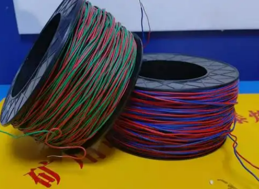 土默特右放炮线的主要材质有哪些？不同材质的适用场景有何区别？